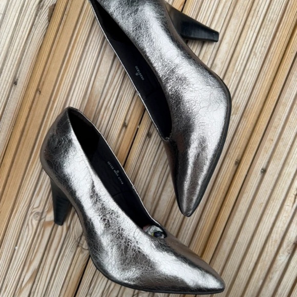Metallic Silver Pointed-Toe Pumps - Picture 4 of 5